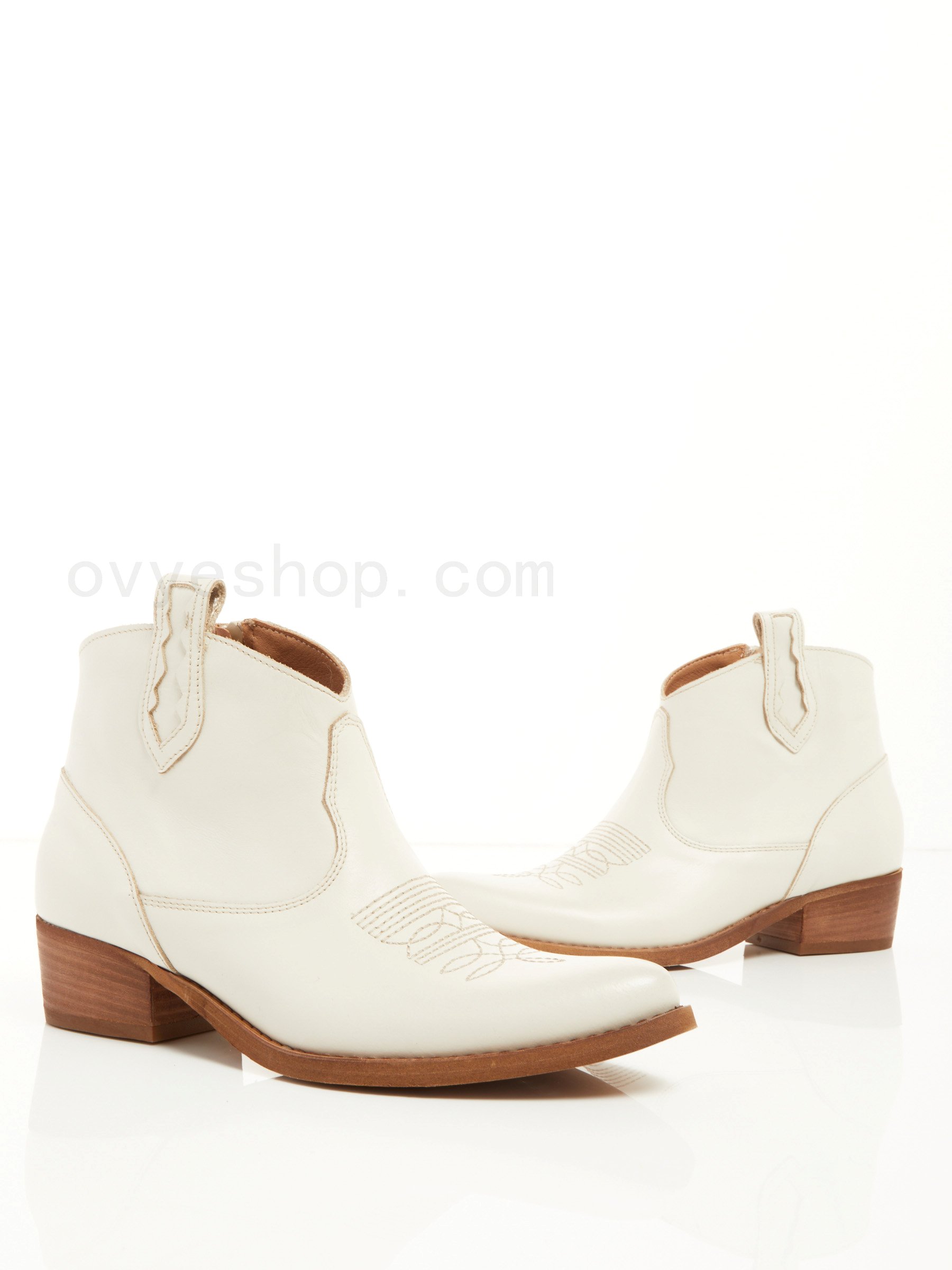 70% Di Sconto Leather Cowboy Ankle Boots F0817885-0525
